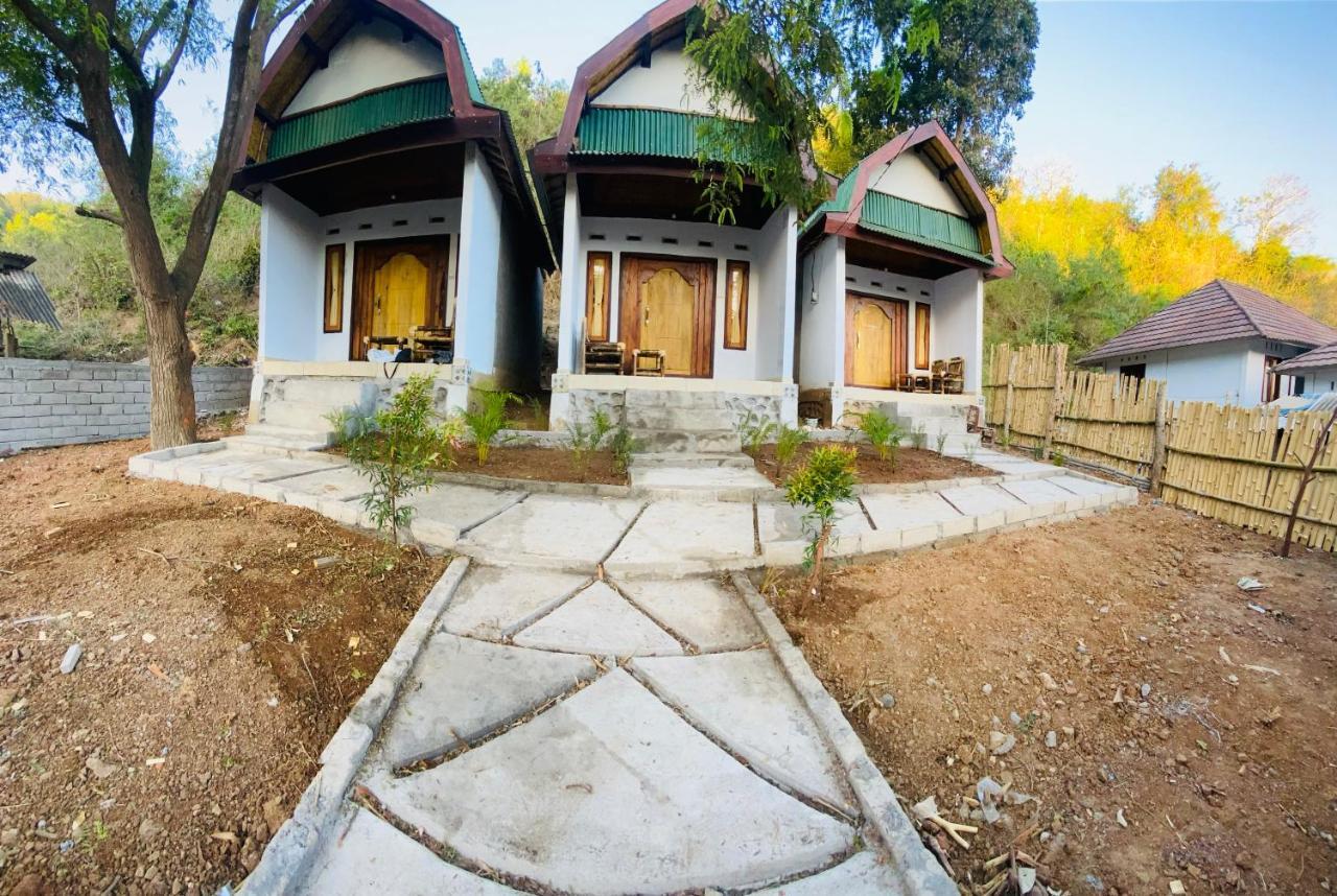 Diki Bungalow Kuta  Exterior photo